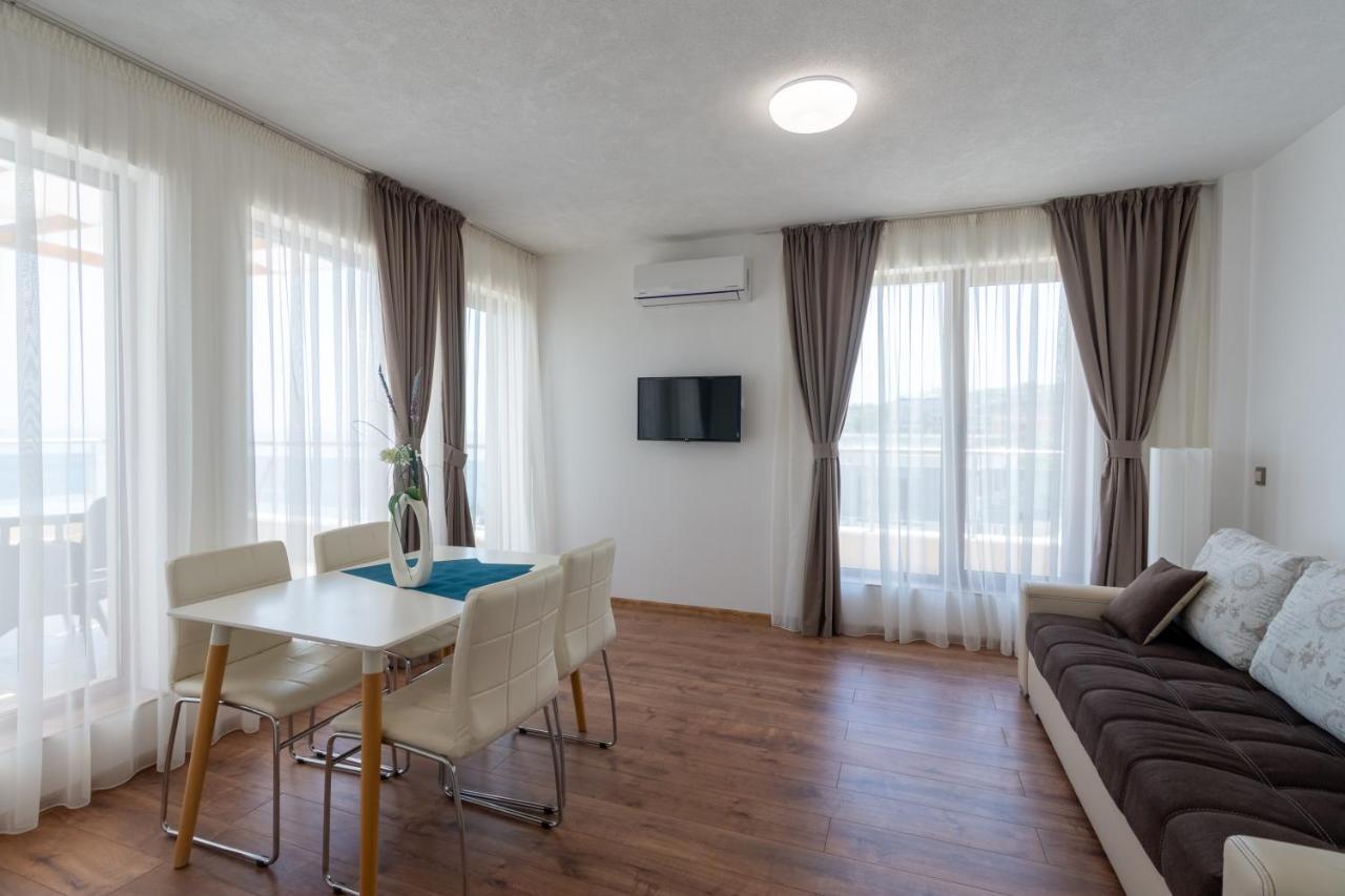 Penthouse At White Cliffs Διαμέρισμα Byala  Εξωτερικό φωτογραφία
